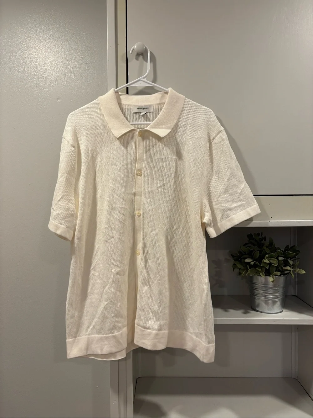 Banana Republic Cream Short-Sleeve Button Up Polo